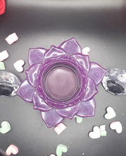 Load image into Gallery viewer, Lotus Tealight Holder
